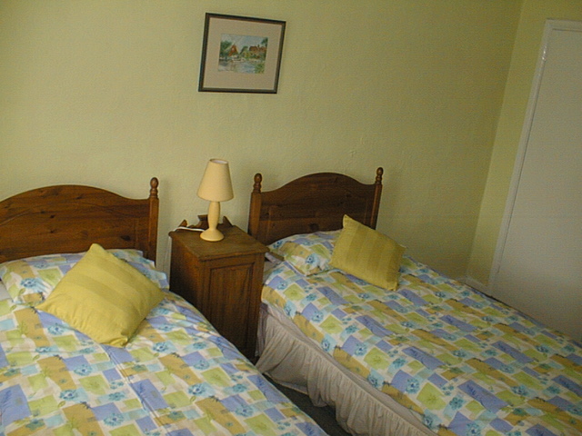 Another twin rooom